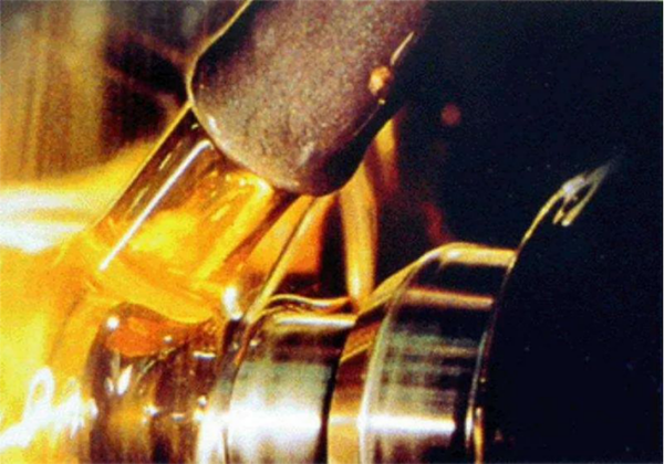 【金属加工】台风雨天，切削液该如何储存？